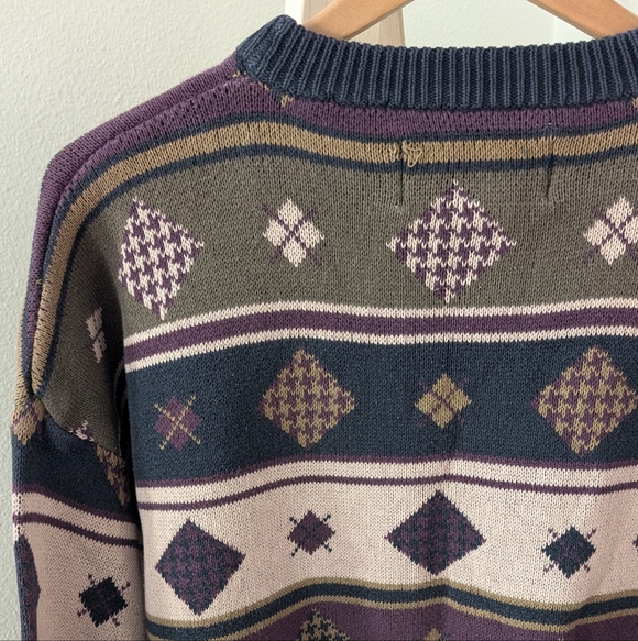 Vintage Abstract Geometric Multi-Patterned Crewneck Sweater In Black/Ivory/Plum - Picture 9 of 11